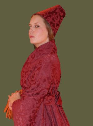 CLEARANCE - Women's Medieval Henin