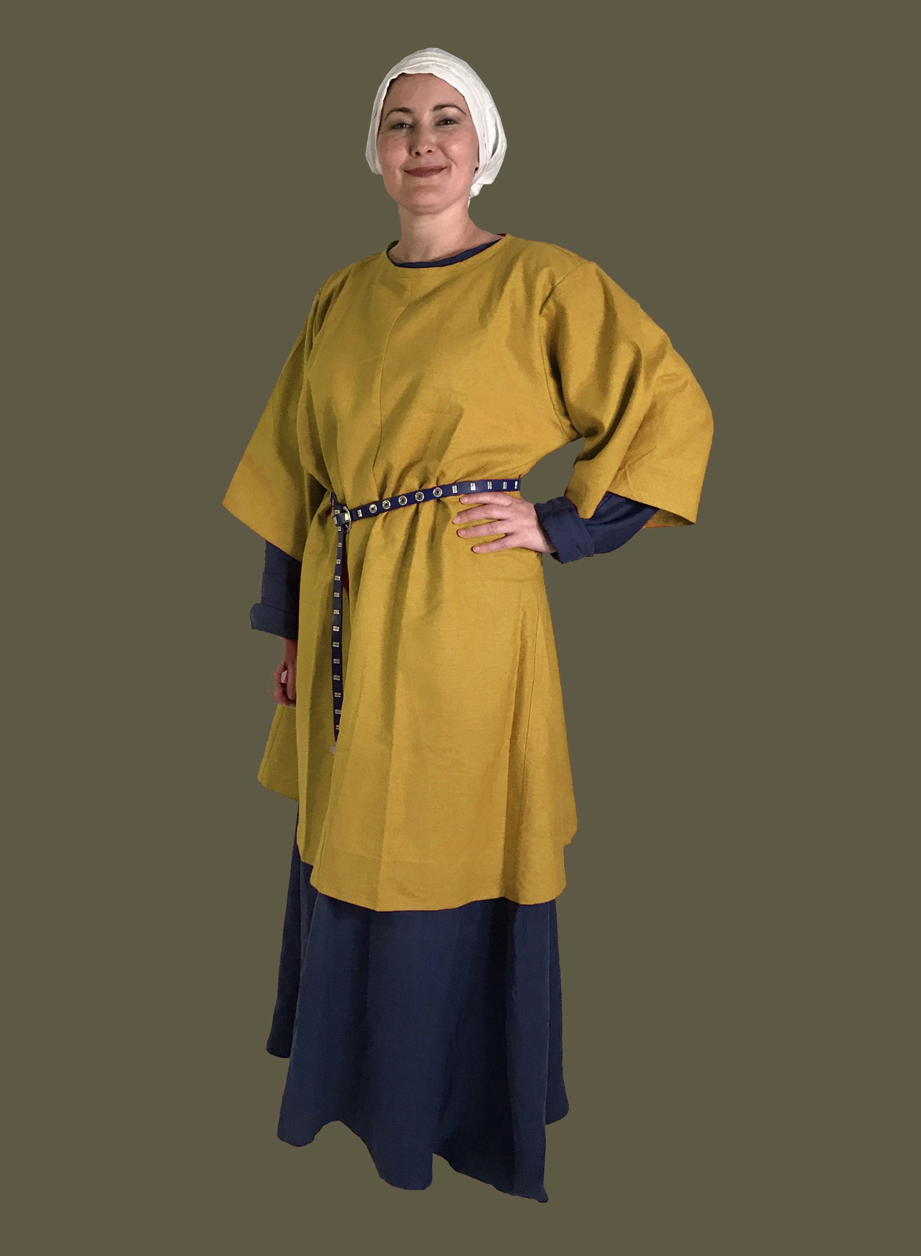 shortTunic_Gold_Women_fnt1